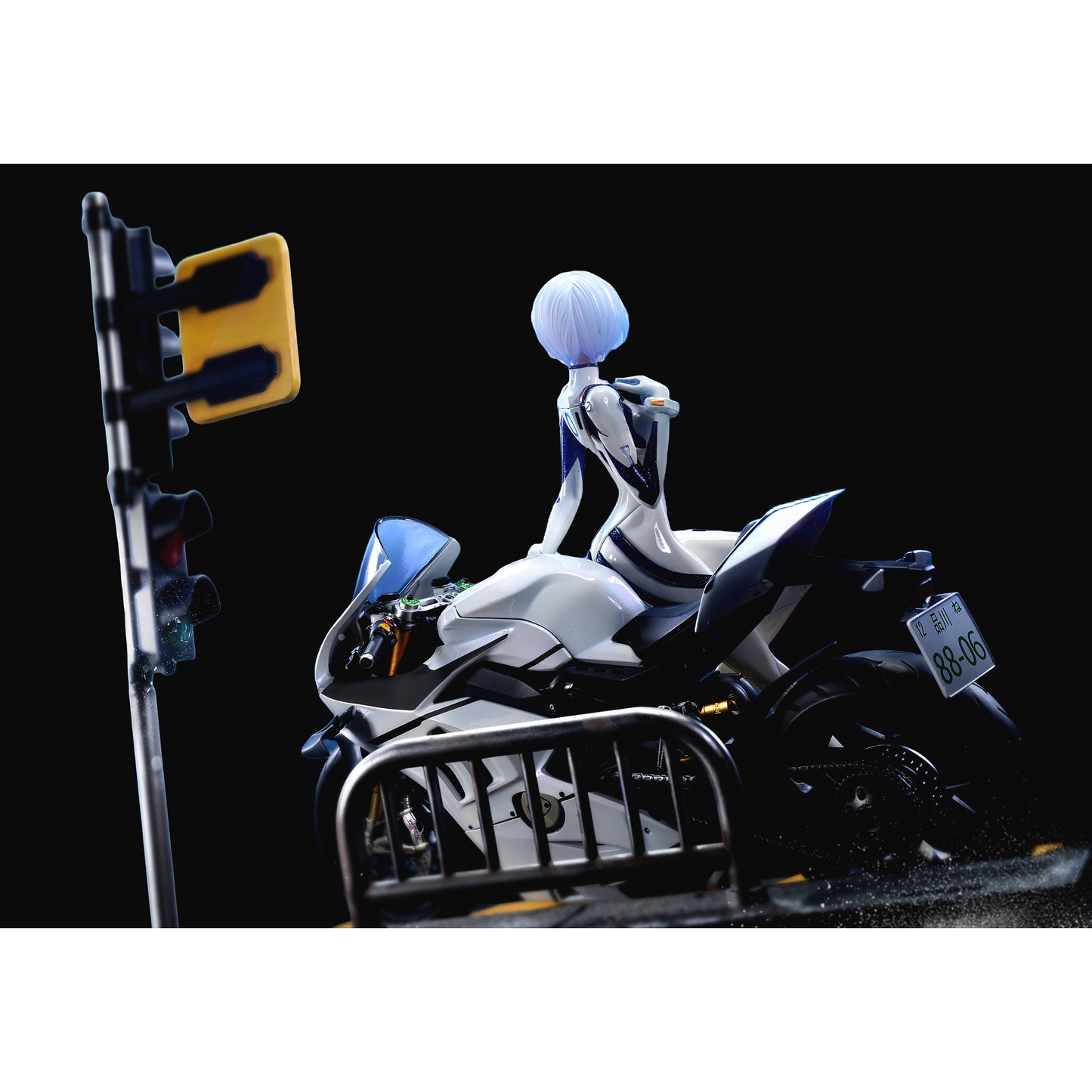 新世紀エヴァンゲリオン 綾波 レイ ドゥカティ・パニガーレV4 Ver. 1/6スケール 塗装済み完成品フィギュア